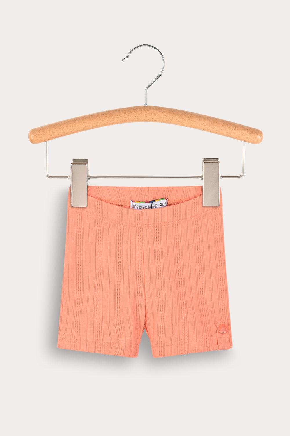 Short de tela acanalada (rib) ajustado
