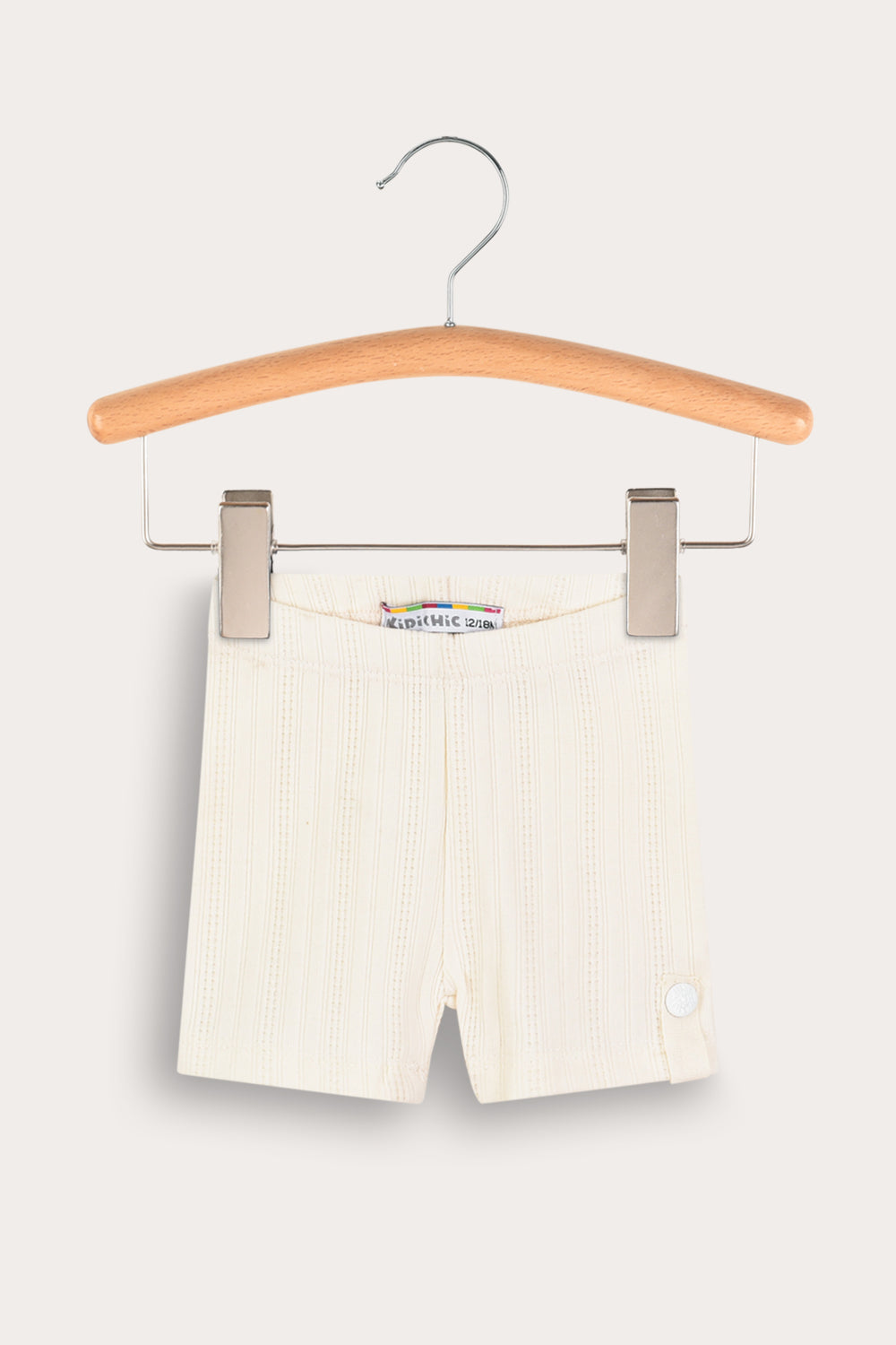 Short de tela acanalada (rib) ajustado
