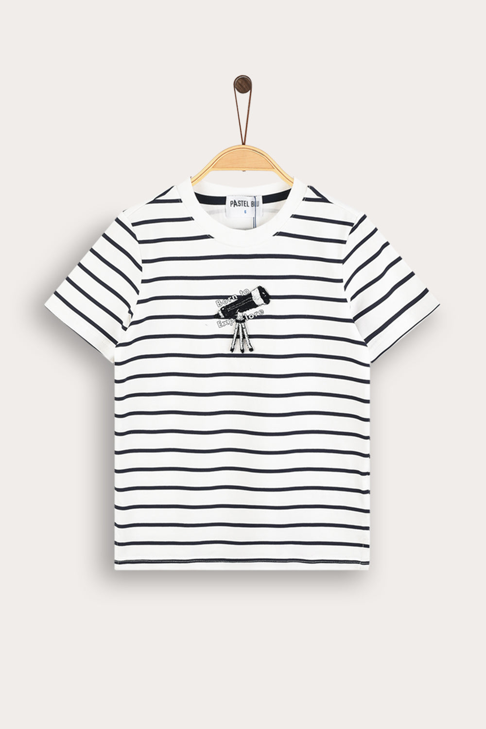 Playera de rayas para niño con logo