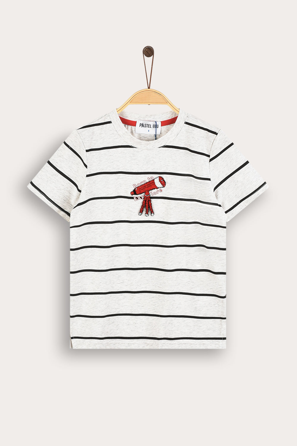 Playera de rayas para niño con logo