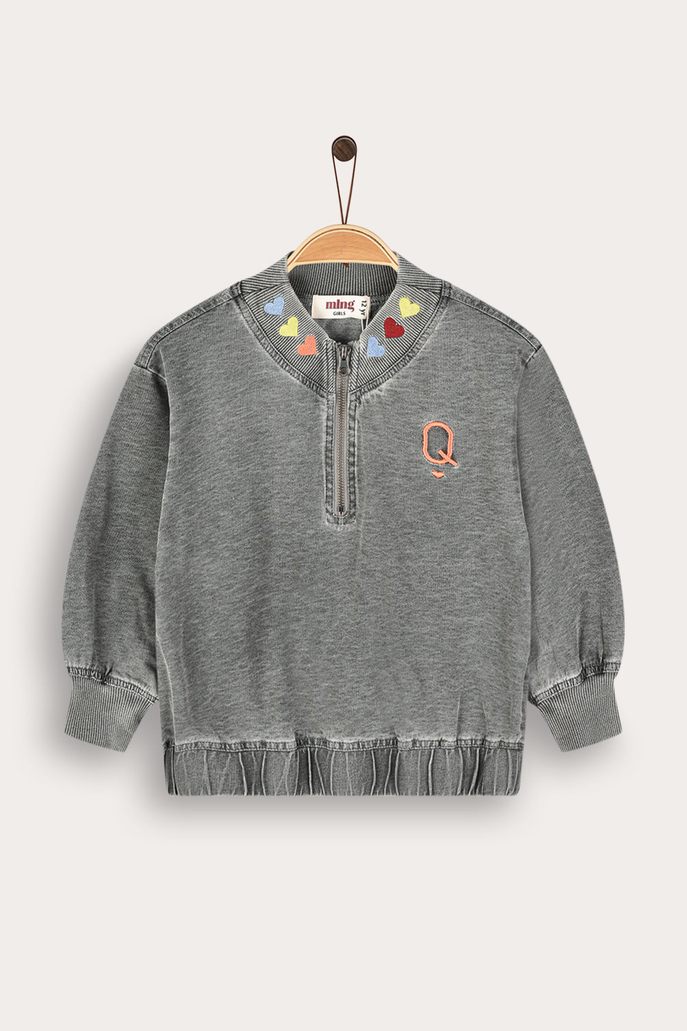 Sudadera detalle corazones