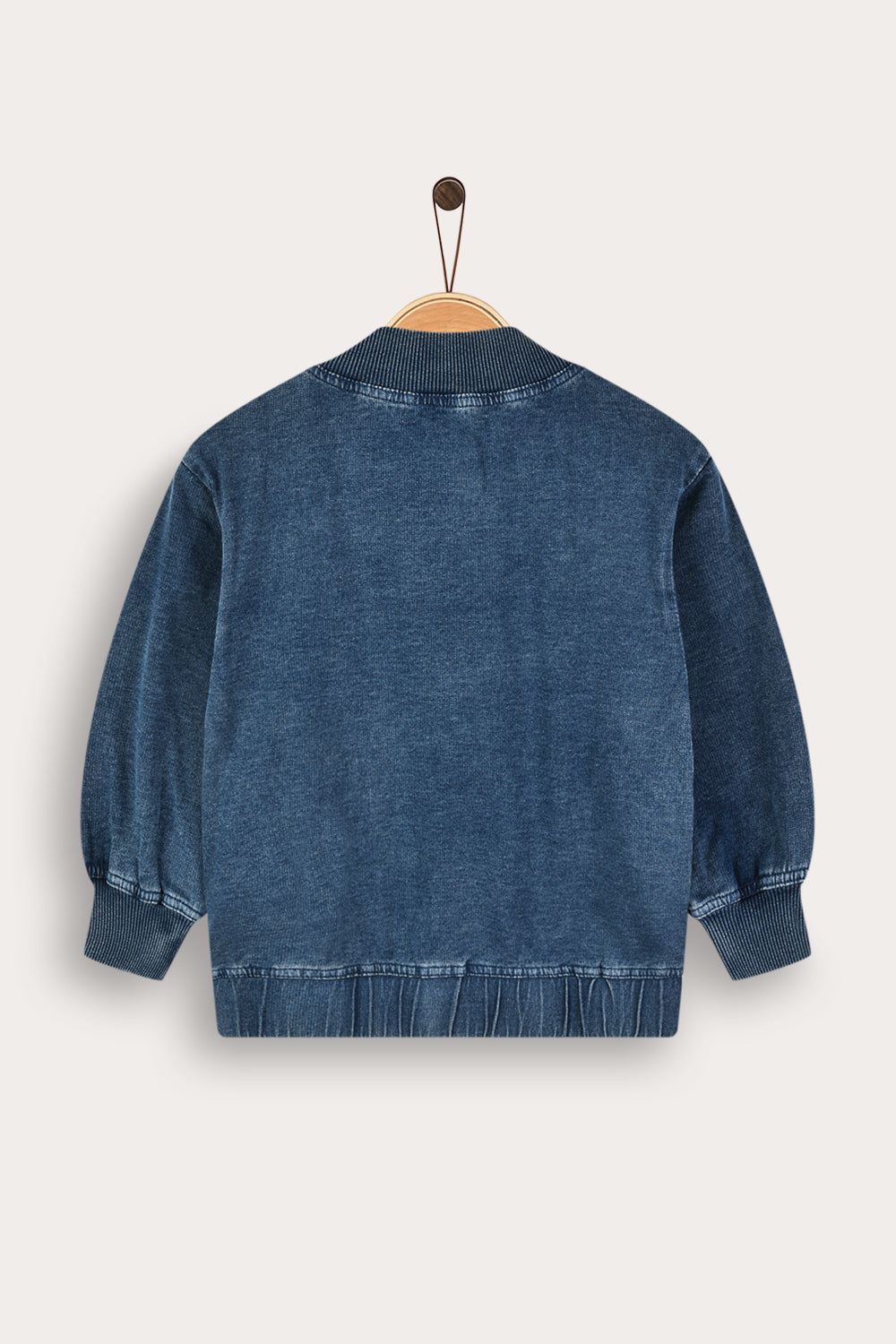 Sudadera detalle corazones
