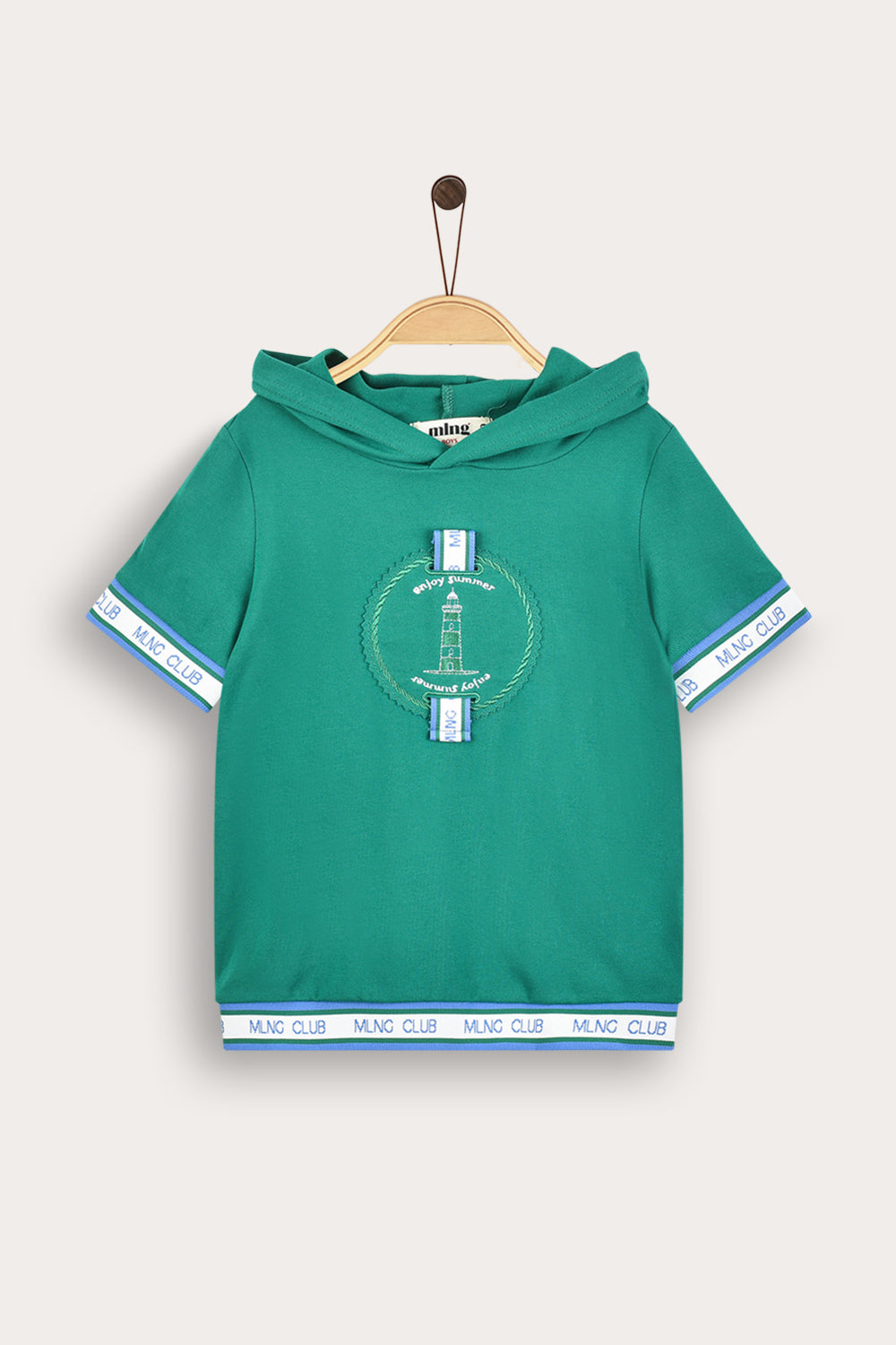 Playera con Gorro