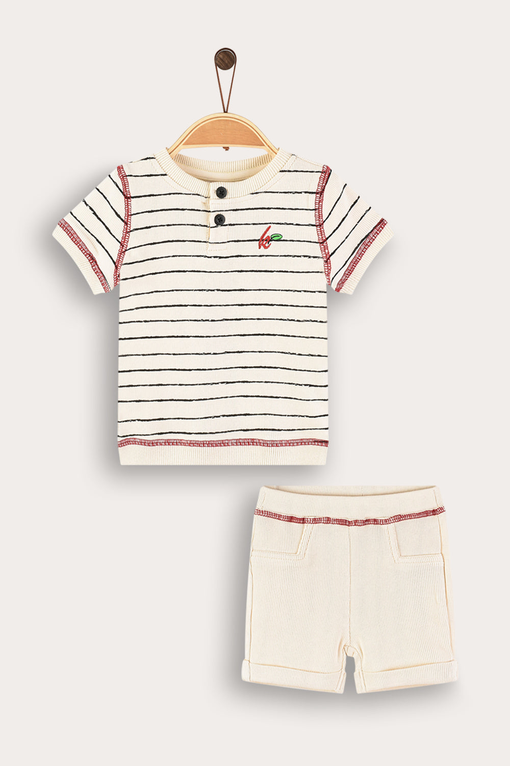 Conjunto tejido para bebé
