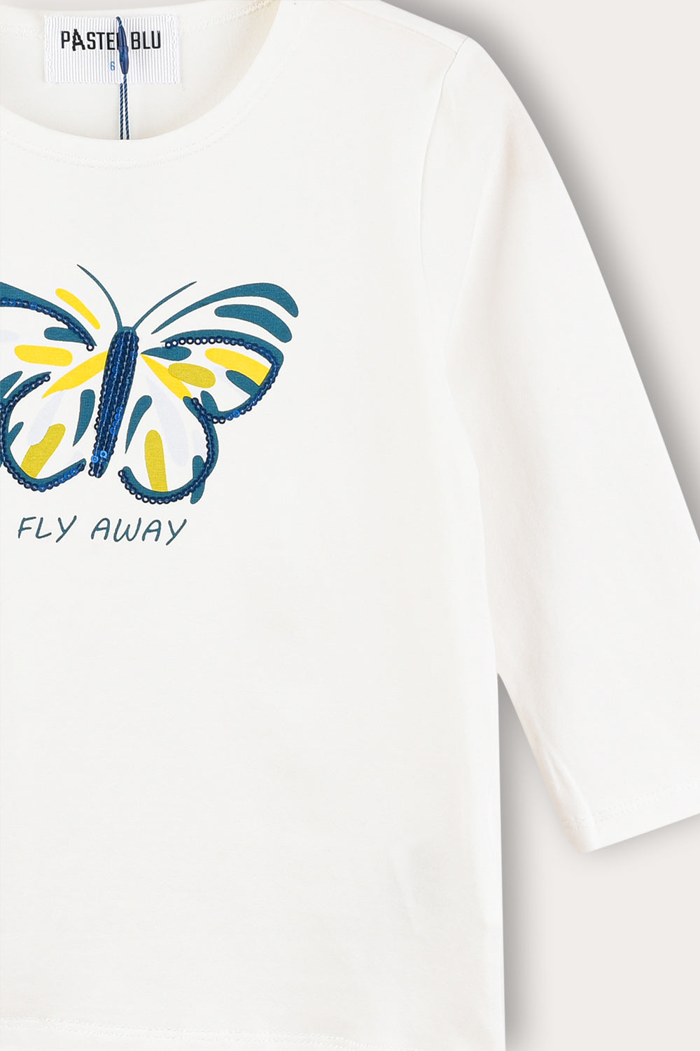Playera con diseño de mariposas